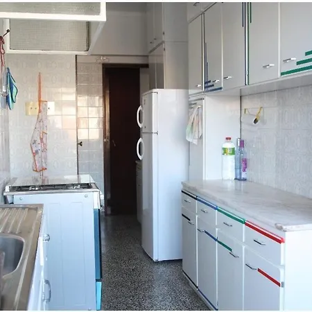 Single Or Double With Balcony Close To Alameda Metro! * Lisboa