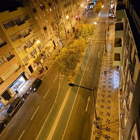 Single Or Double With Balcony Close To Alameda Metro! Séjour chez l'habitant